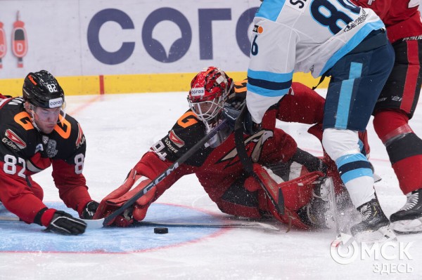 "Авангард" стал первым полуфиналистом "Востока" "Авангард" стал первым полуфиналистом "Востока"