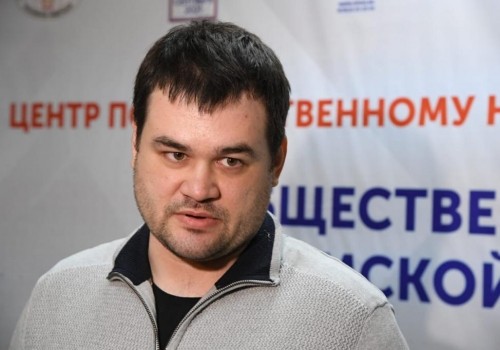 Еще и кресло под губернатором Бурковым не остыло, а его соратник г-н Епанчинцев…