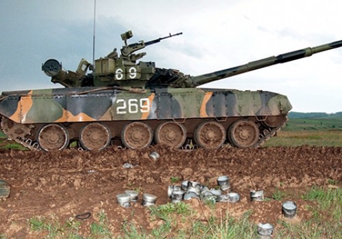 В зоне СВО применили омские танки — модернизированные Т-80