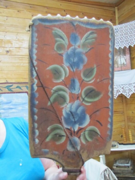 Нелёгкая жизнь, или Вестники счастья. Урало-сибирская роспись - локальный бренд Усть-Ишимского района Нелёгкая жизнь, или Вестники счастья. Урало-сибирская роспись - локальный бренд Усть-Ишимского района