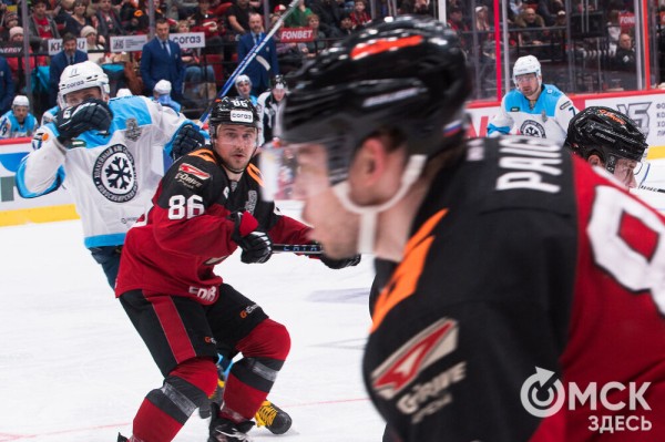 "Авангард" стал первым полуфиналистом "Востока" "Авангард" стал первым полуфиналистом "Востока"