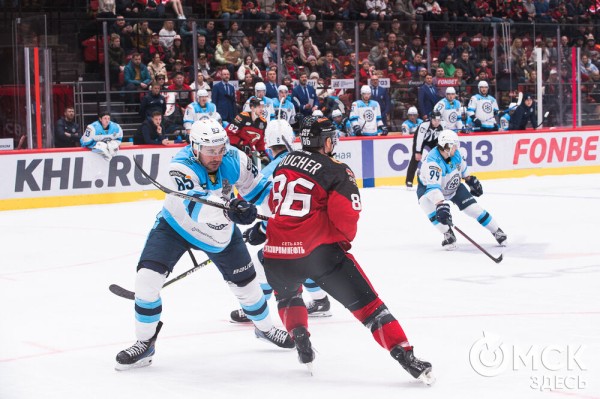 "Авангард" стал первым полуфиналистом "Востока" "Авангард" стал первым полуфиналистом "Востока"