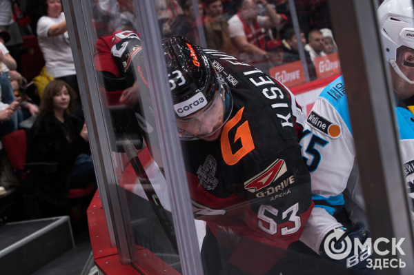 "Авангард" стал первым полуфиналистом "Востока" "Авангард" стал первым полуфиналистом "Востока"