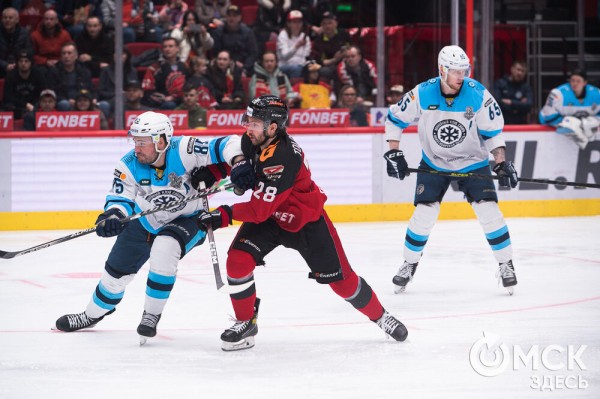 "Авангард" стал первым полуфиналистом "Востока" "Авангард" стал первым полуфиналистом "Востока"