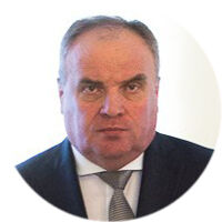 Жена, мать и предприниматель: портрет омских женщин глазами статистиков