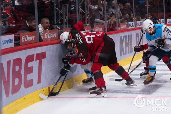 "Авангард" стал первым полуфиналистом "Востока" "Авангард" стал первым полуфиналистом "Востока"