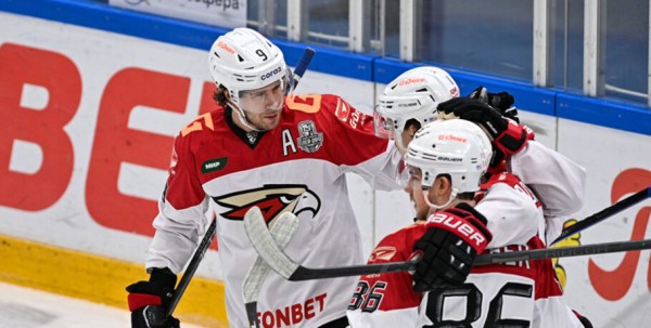 "Авангард" одержал третью победу над "Сибирью"