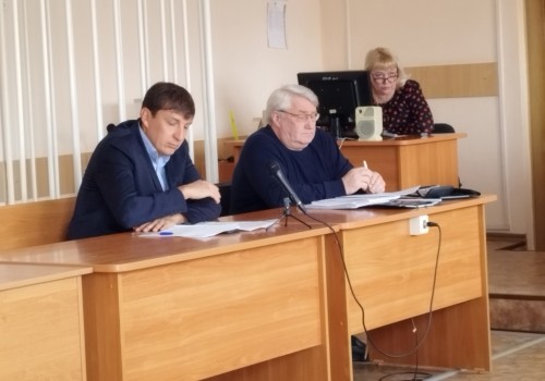 «Хотел бы попросить прощения у всех»: обвиняемый по делу об обмане омского оборонного предприятия отделался условным сроком «Хотел бы попросить прощения у всех»: обвиняемый по делу об обмане омского оборонного предприятия отделался условным сроком