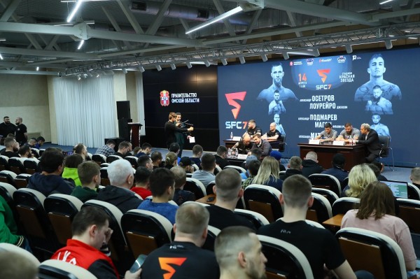 "Едим картошку и макароны". Бразильские спортсмены приехали в Омск на седьмой турнир Шлеменко "Едим картошку и макароны". Бразильские спортсмены приехали в Омск на седьмой турнир Шлеменко