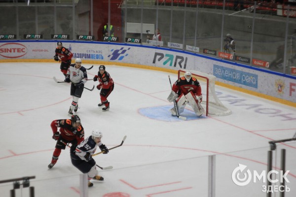 "Омские Ястребы" отразили напор "Чайки" зеркальным счётом "Омские Ястребы" отразили напор "Чайки" зеркальным счётом