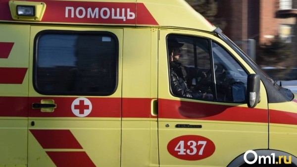 В Омске на заправке в машине нашли труп В Омске на заправке в машине нашли труп