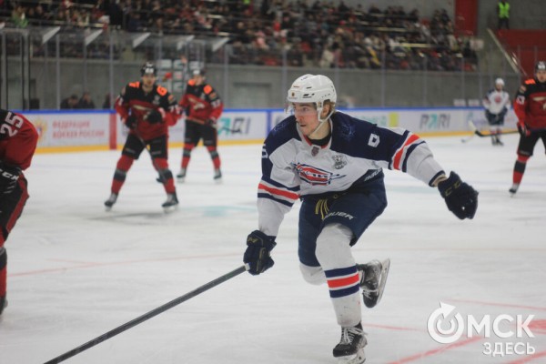 "Омские Ястребы" отразили напор "Чайки" зеркальным счётом "Омские Ястребы" отразили напор "Чайки" зеркальным счётом