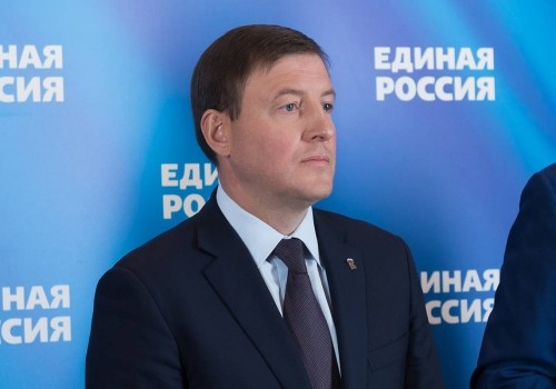 В Омске ждут секретаря «Единой России» Турчака