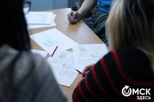 Омских родителей познакомили с альтернативной реабилитацией детей с инвалидностью