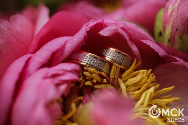 Омичи предпочитают жениться по традициям предков