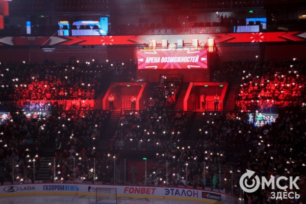 "Мы их полюбили и хотим, чтобы они жили с нами". "Авангард" закрыл сезон вместе с болельщиками "Мы их полюбили и хотим, чтобы они жили с нами". "Авангард" закрыл сезон вместе с болельщиками