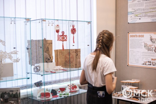 Это школа не про гайки, а про концепт. Как в Омске вырастить маленького архитектора