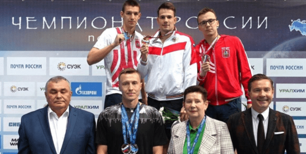 Омский пловец взял два золота чемпионата России