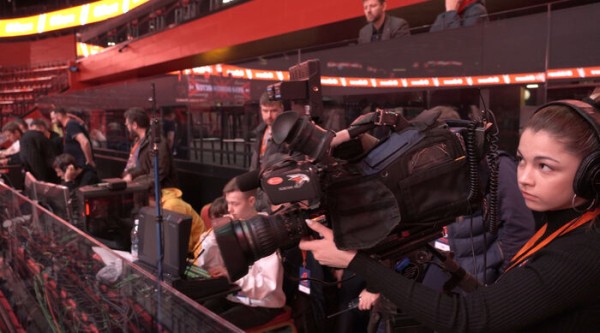 Омская школа телевидения телеканала "Продвижение" осваивает спортивную журналистку Омская школа телевидения телеканала "Продвижение" осваивает спортивную журналистку