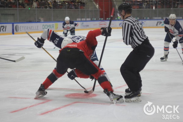 "Омские Ястребы" отразили напор "Чайки" зеркальным счётом "Омские Ястребы" отразили напор "Чайки" зеркальным счётом