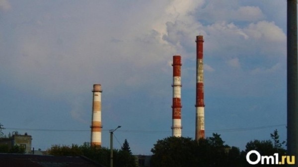 В Омске перед выходными объявили режим «чёрного неба»
