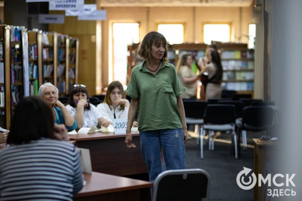 От Луны и Венеры до книг и винила. В Омске прошла "Библионочь"
