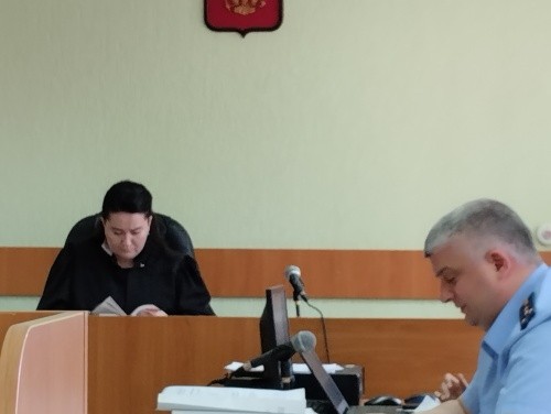 «Криминальное чтиво» по делу пивной «королевы» в Омске: свидетель не помнит что делал с полученной «обналичкой» «Криминальное чтиво» по делу пивной «королевы» в Омске: свидетель не помнит что делал с полученной «обналичкой»