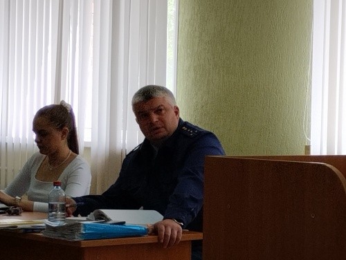 «Криминальное чтиво» по делу пивной «королевы» в Омске: свидетель не помнит что делал с полученной «обналичкой» «Криминальное чтиво» по делу пивной «королевы» в Омске: свидетель не помнит что делал с полученной «обналичкой»