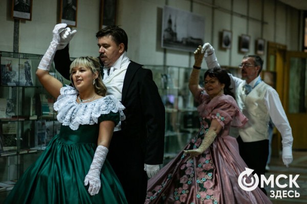 От Луны и Венеры до книг и винила. В Омске прошла "Библионочь"