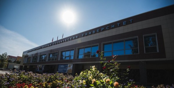 В Омске презентовали экотехнологию для печати на текстиле в домашних условиях