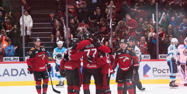 Омский "Авангард" кардинально меняет состав команды