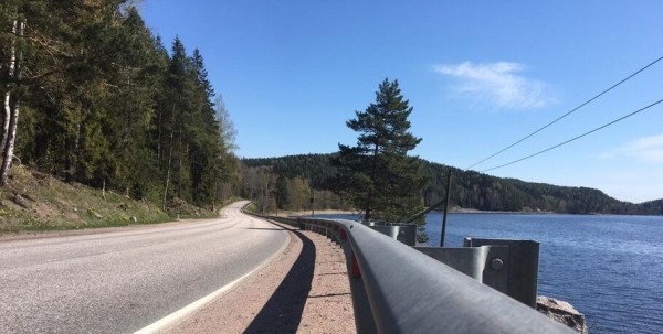 "Обнимая небо" и Дорога жизни. Омич пробежал вокруг Ладоги ради паллиативных больных "Обнимая небо" и Дорога жизни. Омич пробежал вокруг Ладоги ради паллиативных больных