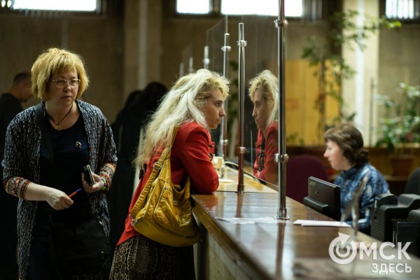 От Луны и Венеры до книг и винила. В Омске прошла "Библионочь"