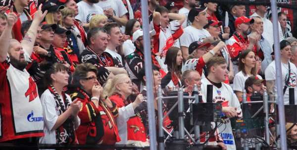 Иван Телегин остаётся в "Авангарде"