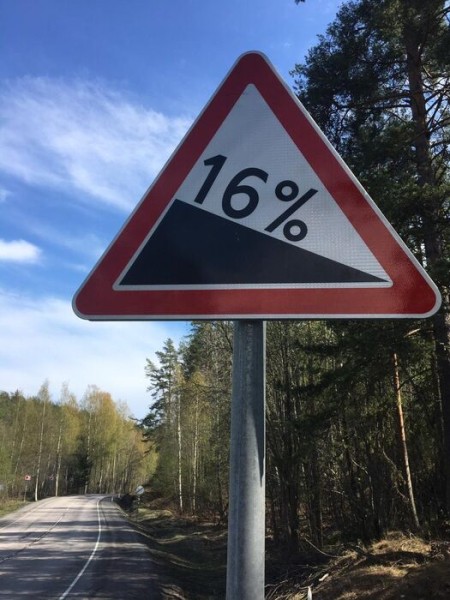 "Обнимая небо" и Дорога жизни. Омич пробежал вокруг Ладоги ради паллиативных больных "Обнимая небо" и Дорога жизни. Омич пробежал вокруг Ладоги ради паллиативных больных