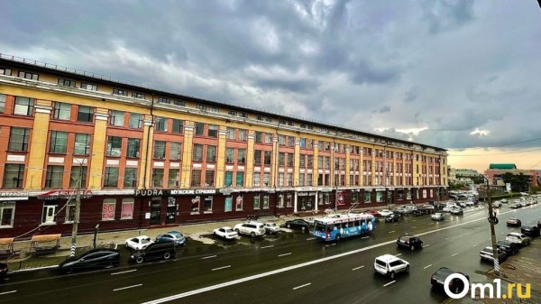 В Омске прогремела первая весенняя гроза