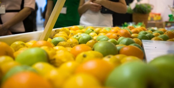 Что вреднее - фруктоза или сахар?