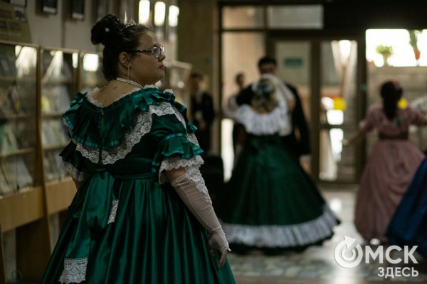 От Луны и Венеры до книг и винила. В Омске прошла "Библионочь"