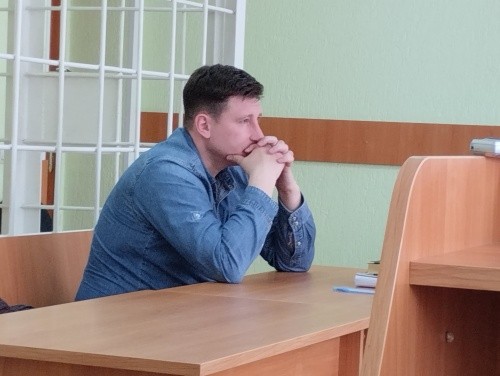 «Криминальное чтиво» по делу пивной «королевы» в Омске: свидетель не помнит что делал с полученной «обналичкой» «Криминальное чтиво» по делу пивной «королевы» в Омске: свидетель не помнит что делал с полученной «обналичкой»