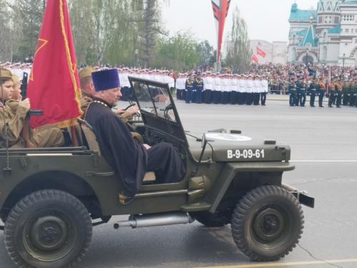 «Фашисты боялись морозов и сибиряков»: в Омске прошел Парад Победы «Фашисты боялись морозов и сибиряков»: в Омске прошел Парад Победы