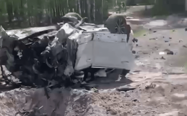 Кто такой и чем известен Захар Прилепин, который чуть не погиб во взорвавшемся автомобиле