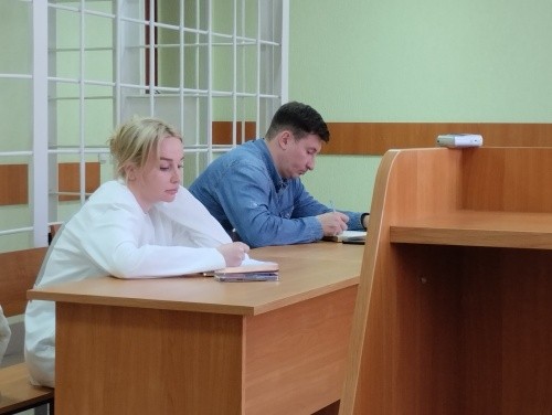 «Криминальное чтиво» по делу пивной «королевы» в Омске: свидетель не помнит что делал с полученной «обналичкой» «Криминальное чтиво» по делу пивной «королевы» в Омске: свидетель не помнит что делал с полученной «обналичкой»