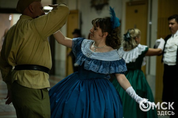 От Луны и Венеры до книг и винила. В Омске прошла "Библионочь"