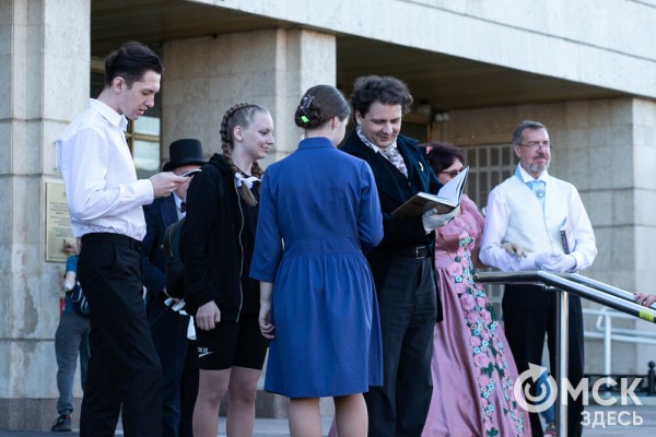 От Луны и Венеры до книг и винила. В Омске прошла "Библионочь"