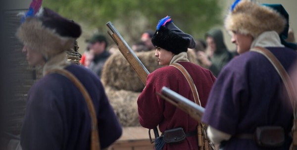 Залпами из пушек отметили 9 Мая в Омской крепости