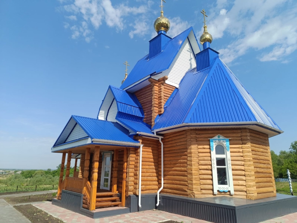 
									Вместо Сочи и Турции: зачем в Муромцево едут со всей России? 