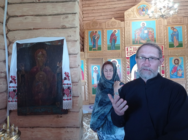 
									Вместо Сочи и Турции: зачем в Муромцево едут со всей России? 