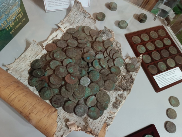 
									Вместо Сочи и Турции: зачем в Муромцево едут со всей России? 