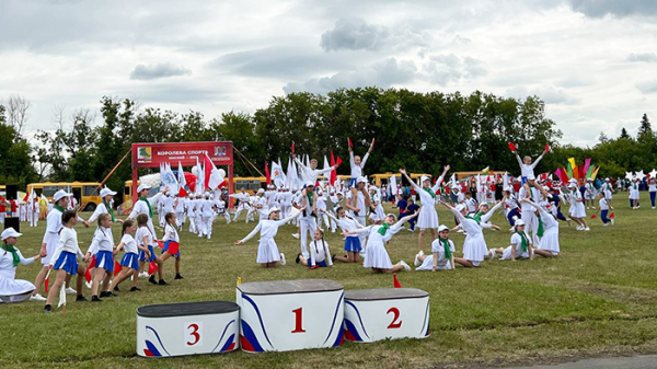 
									В Омском районе прошла «Королева спорта» 