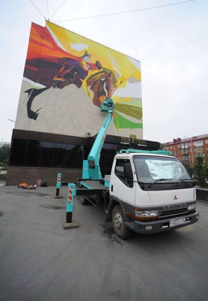 "Богатырь с ушками летучей мыши". Какие ассоциации вызывает всадник в центре Омска